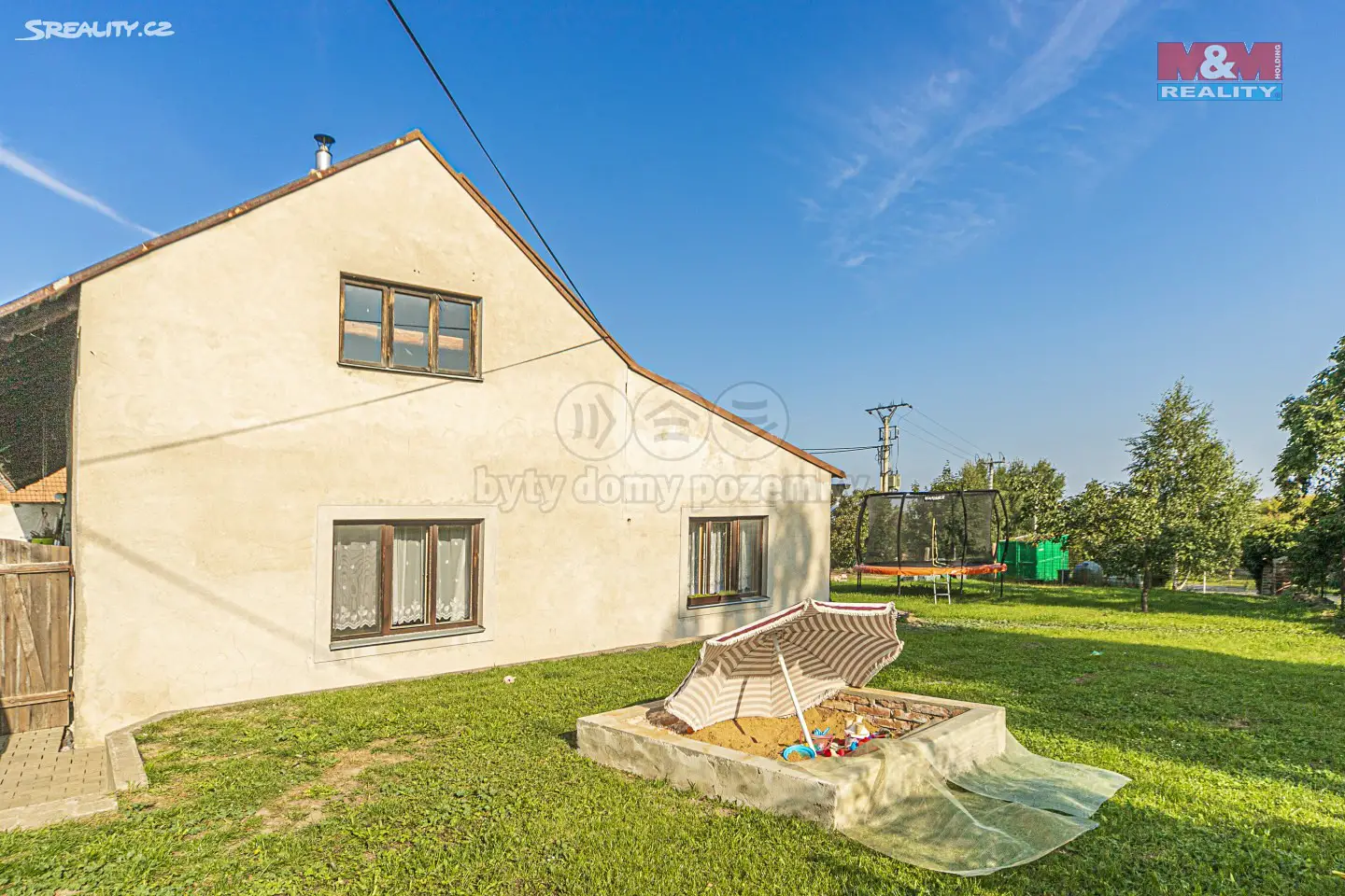Prodej  rodinného domu 112 m², pozemek 950 m², Grunta, okres Kolín