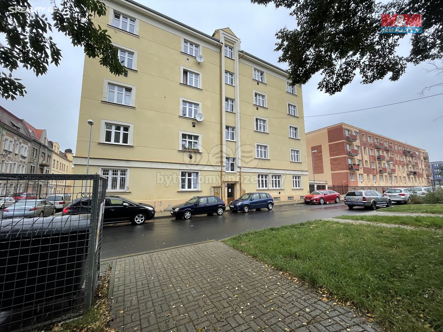 Prodej bytu 2+kk 83 m², Československých legií, Teplice - Trnovany