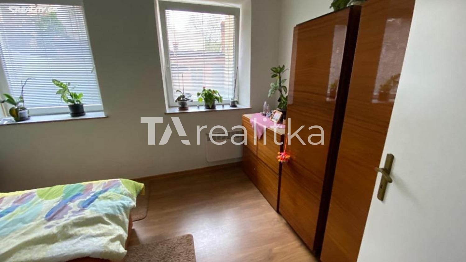 Prodej bytu 1+1 31 m², Krnov - Pod Cvilínem, okres Bruntál