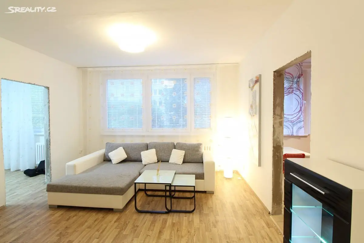 Pronájem bytu 2+1 45 m², Pražského, Praha 5 - Hlubočepy