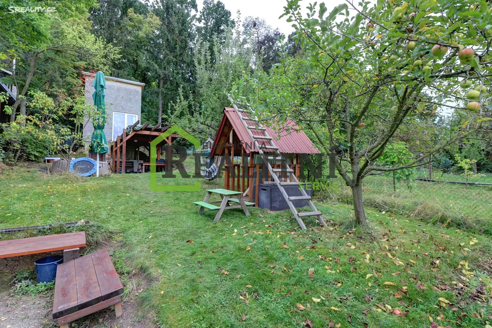 Prodej  chaty 20 m², pozemek 530 m², Nad Stanicí, Praha - Veleslavín
