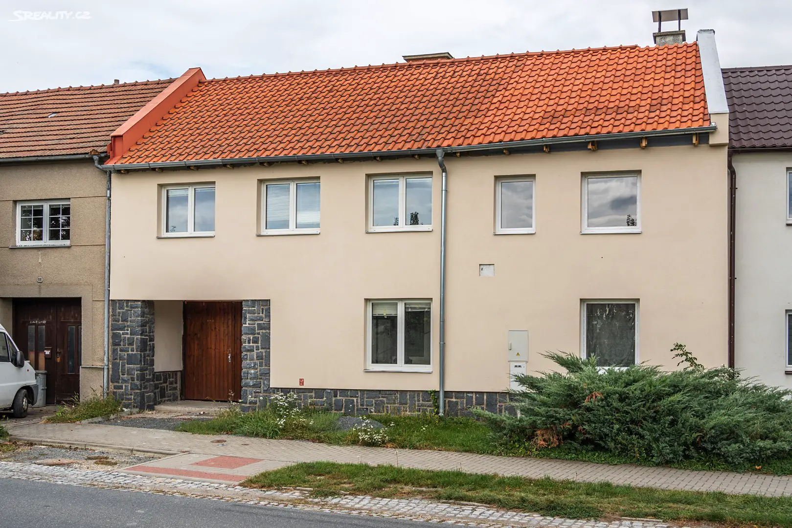 Prodej  rodinného domu 215 m², pozemek 334 m², Na Záhumení, Lutín