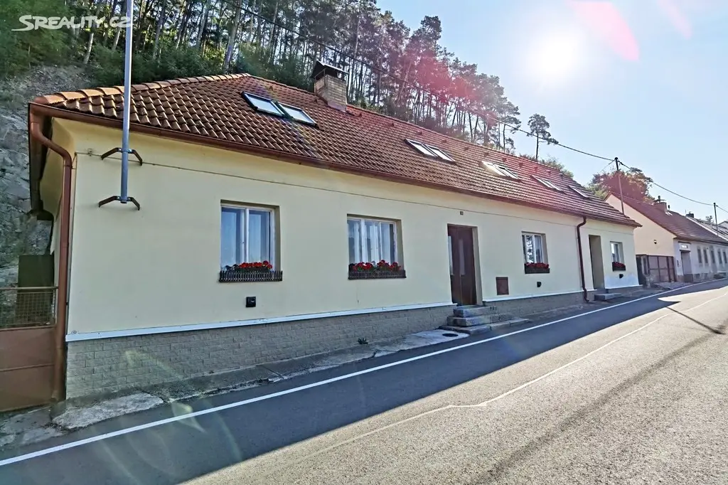 Prodej  rodinného domu 217 m², pozemek 617 m², Žinkovy, okres Plzeň-jih