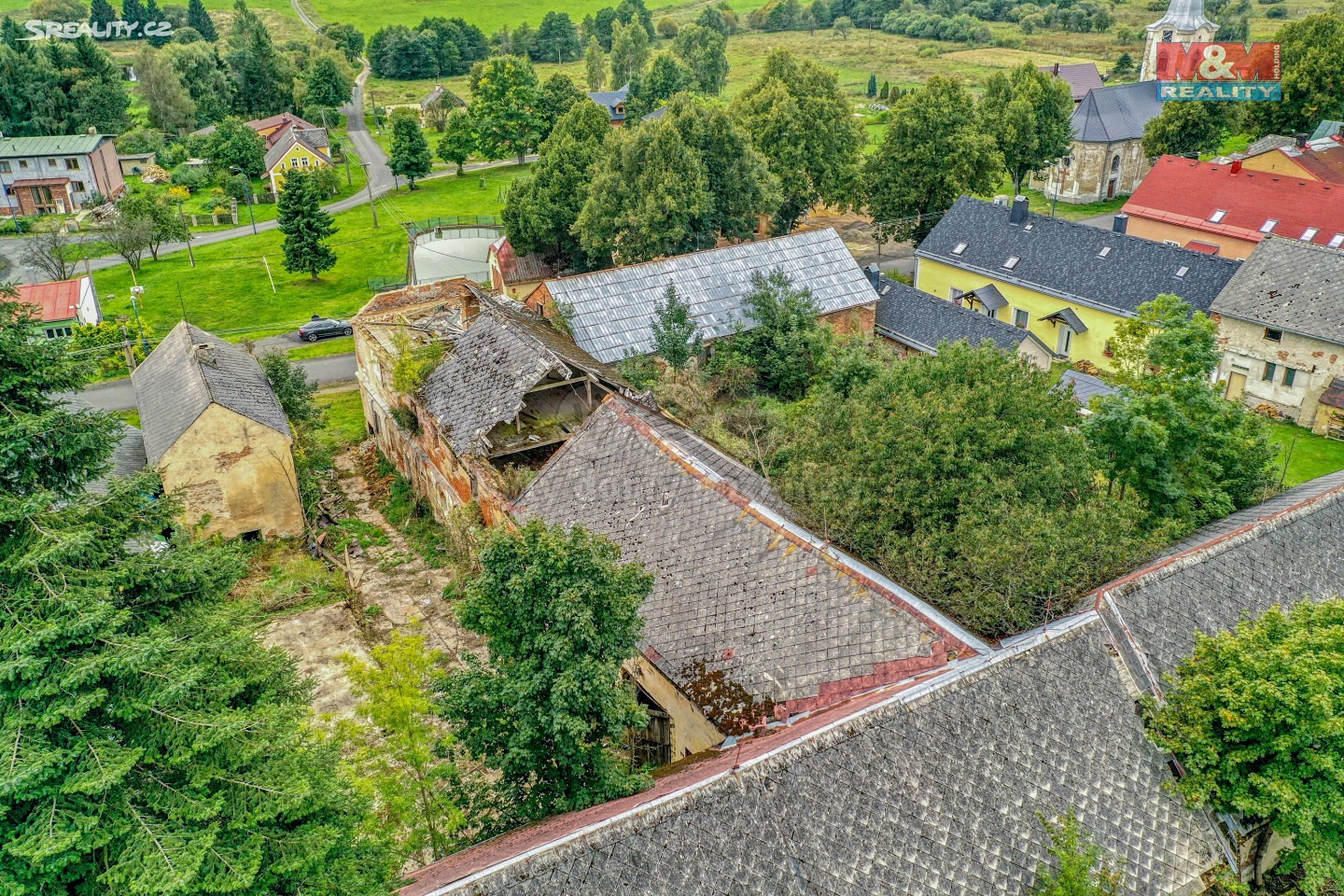 Prodej  stavebního pozemku 2 298 m², Mnichov, okres Cheb