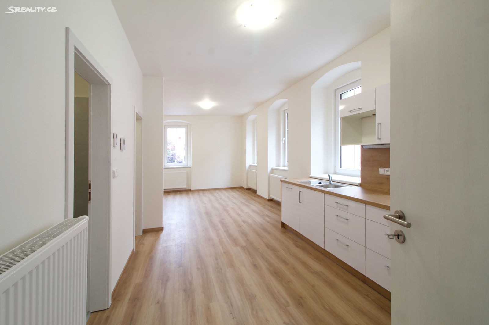 Pronájem bytu 2+kk 68 m², Tovární, Plzeň - Jižní Předměstí