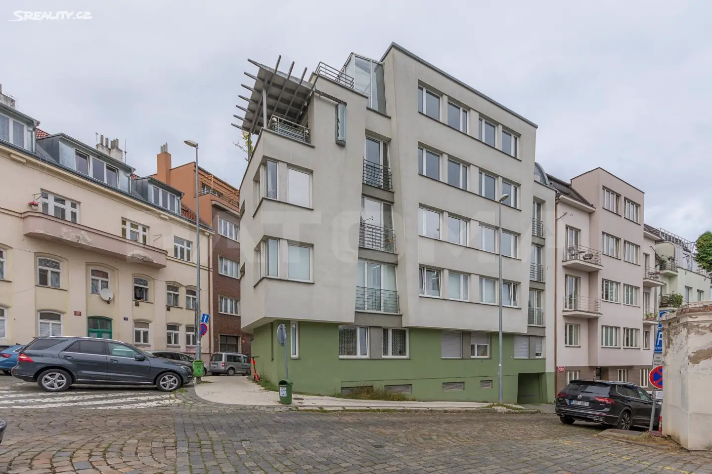 Pronájem bytu 4+1 179 m², Kozácká, Praha 10 - Vršovice
