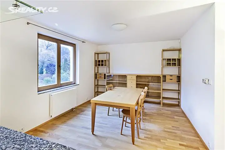 Pronájem  rodinného domu 300 m², pozemek 250 m², Zdíkovská, Praha 5 - Smíchov
