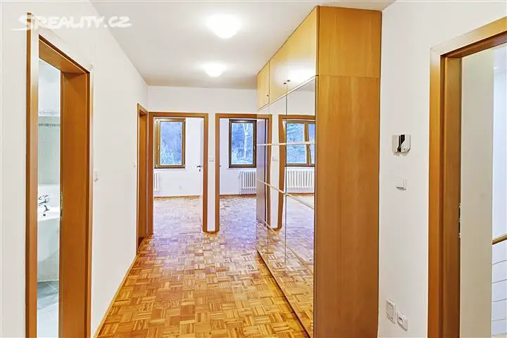 Pronájem  rodinného domu 300 m², pozemek 250 m², Zdíkovská, Praha 5 - Smíchov