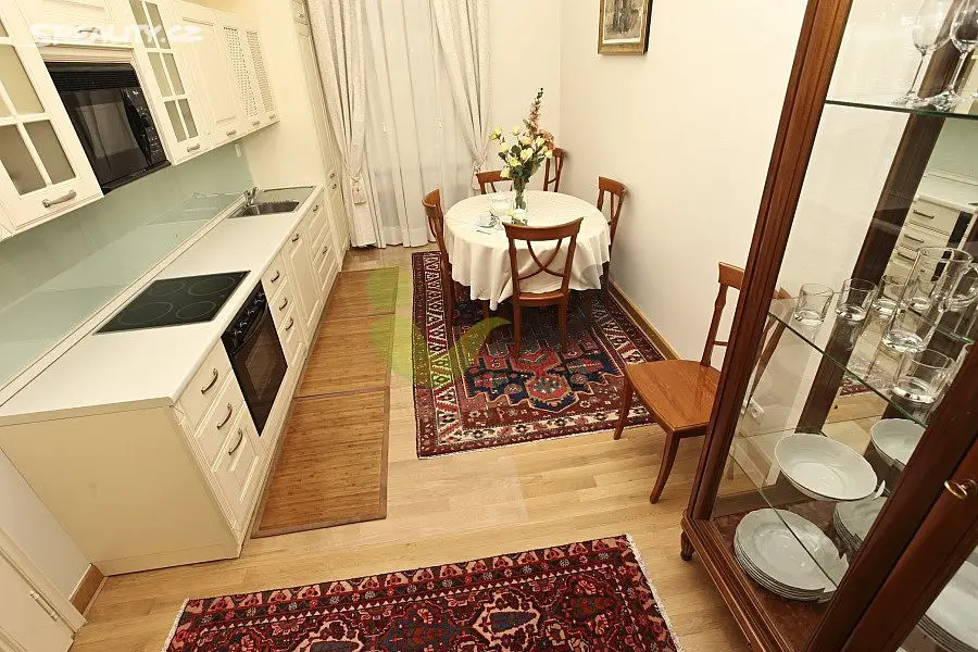 Pronájem bytu 3+kk 65 m², Truhlářská, Praha - Nové Město