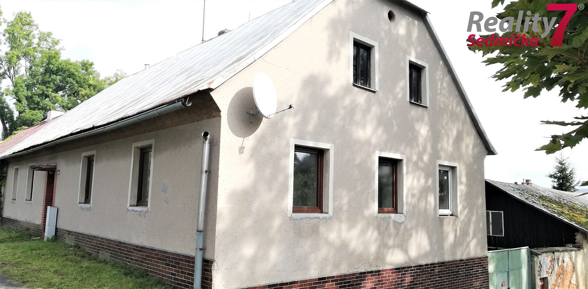 Prodej  rodinného domu 340 m², pozemek 1 120 m², Žďár nad Sázavou - Stržanov, okres Žďár nad Sázavou