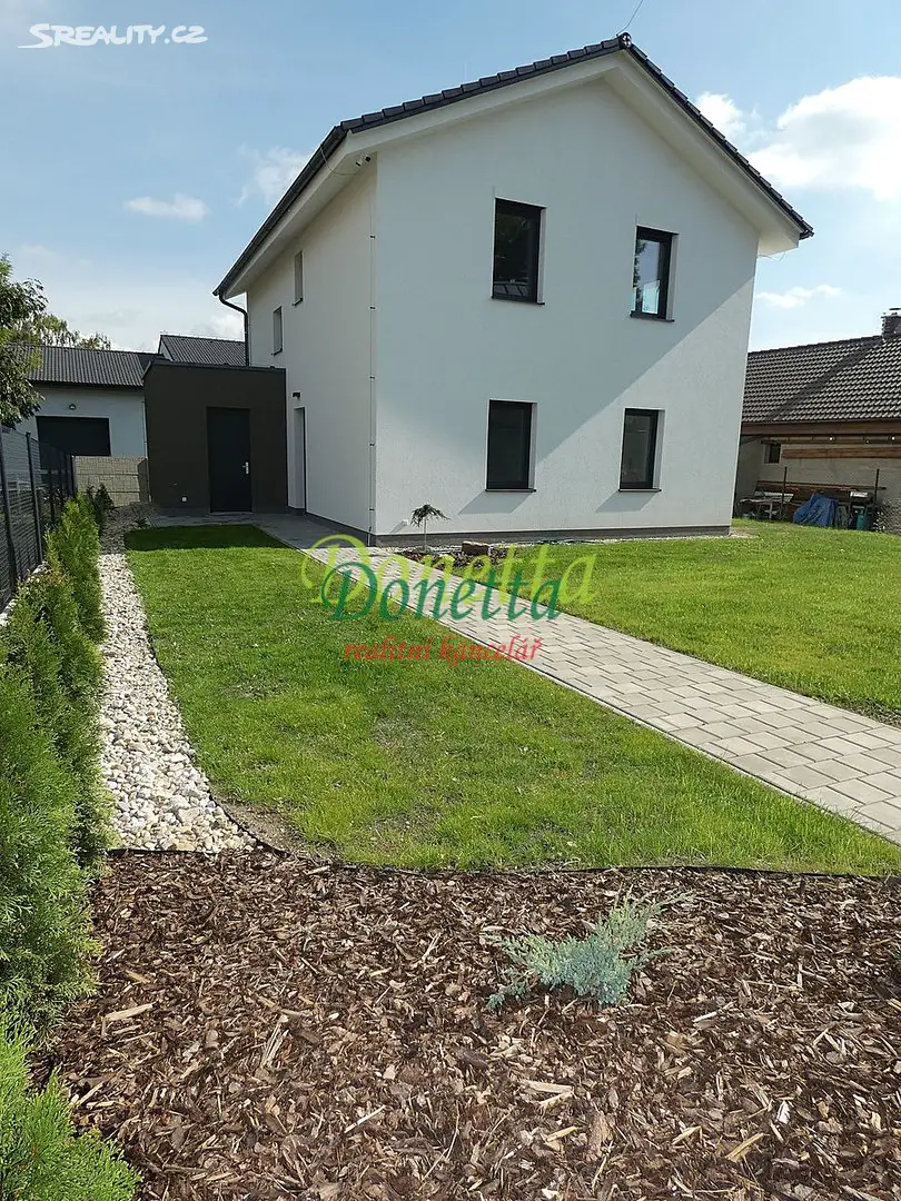 Prodej  rodinného domu 130 m², pozemek 475 m², Hradec Králové
