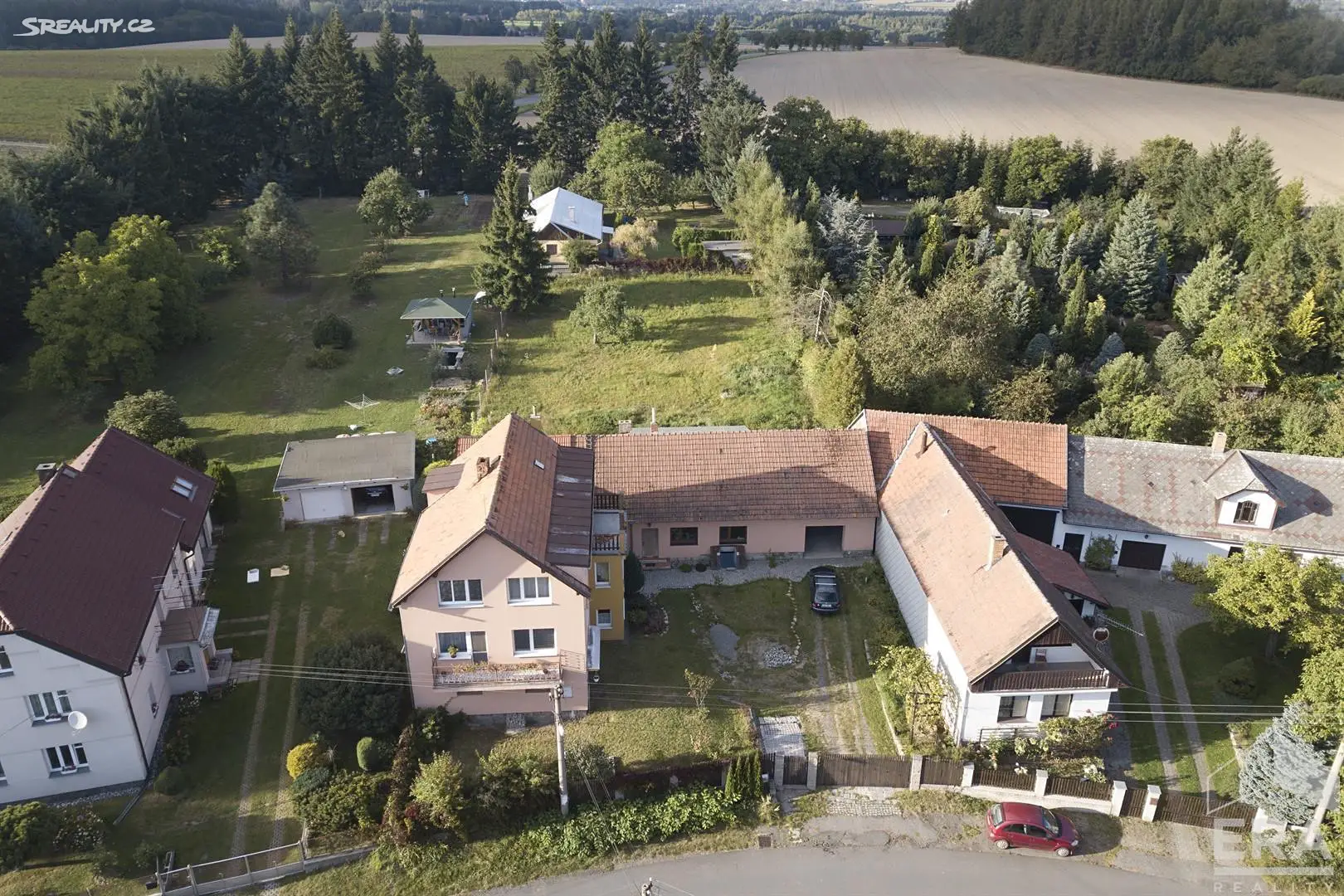 Prodej  rodinného domu 470 m², pozemek 1 721 m², Vševily, okres Příbram