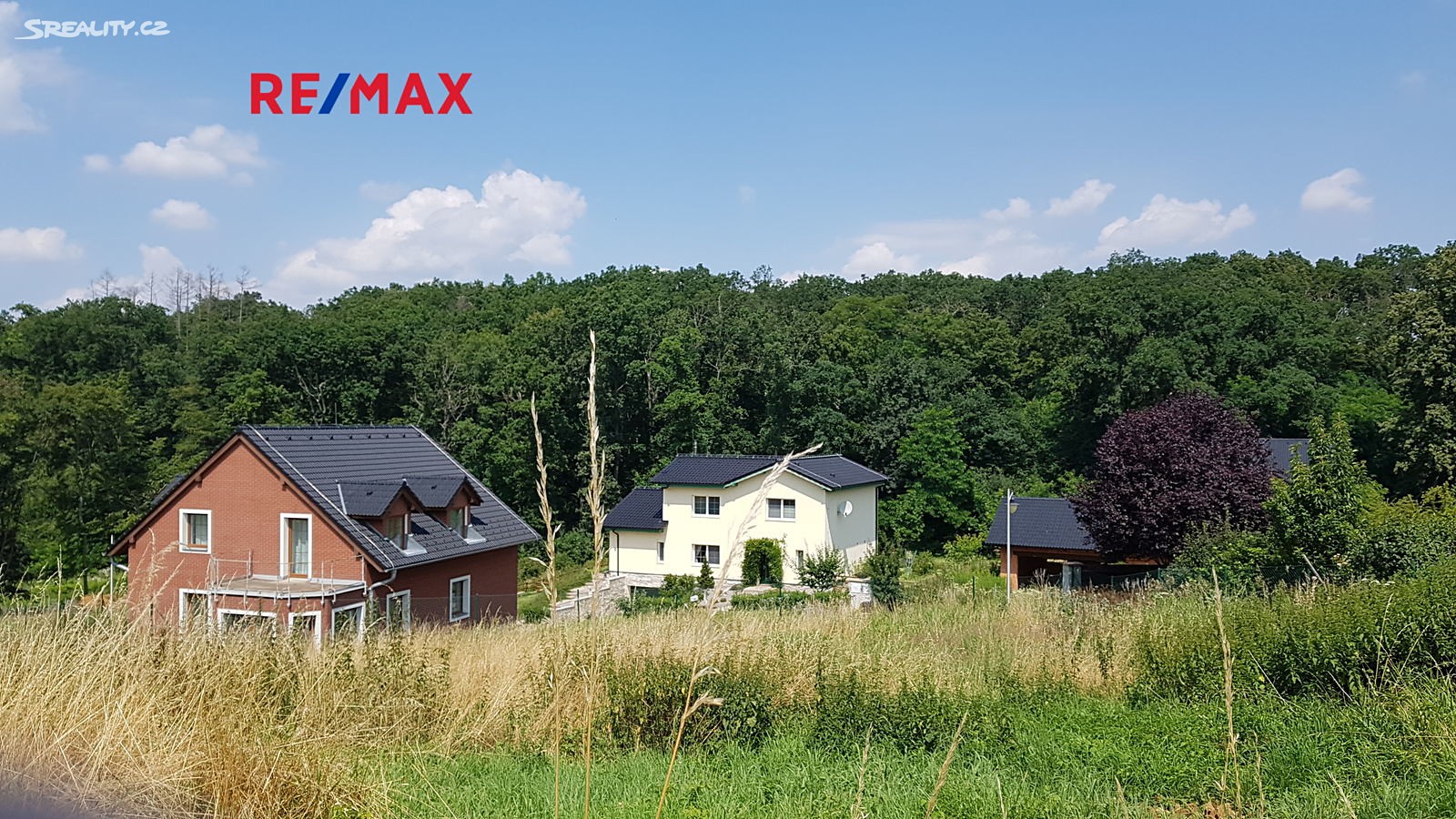 Prodej  stavebního pozemku 1 800 m², Vysoký Újezd, okres Beroun