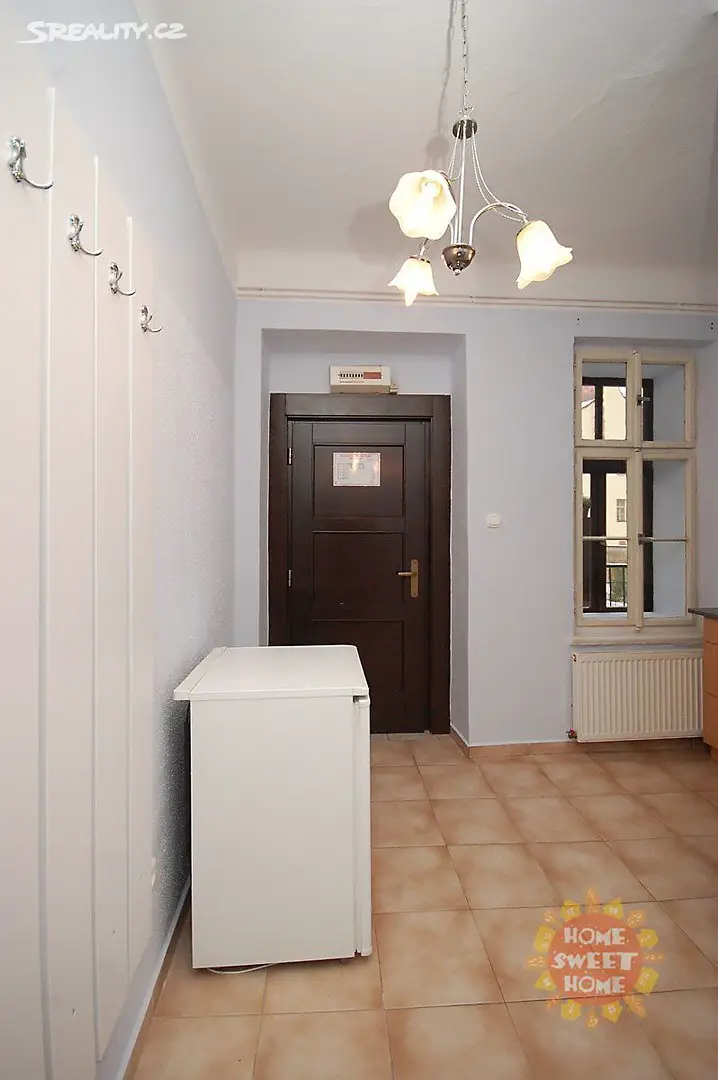Pronájem bytu 2+kk 31 m², Cimburkova, Praha 3 - Žižkov