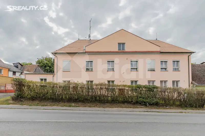 Prodej  rodinného domu 342 m², pozemek 704 m², Plzeňská, Stříbro
