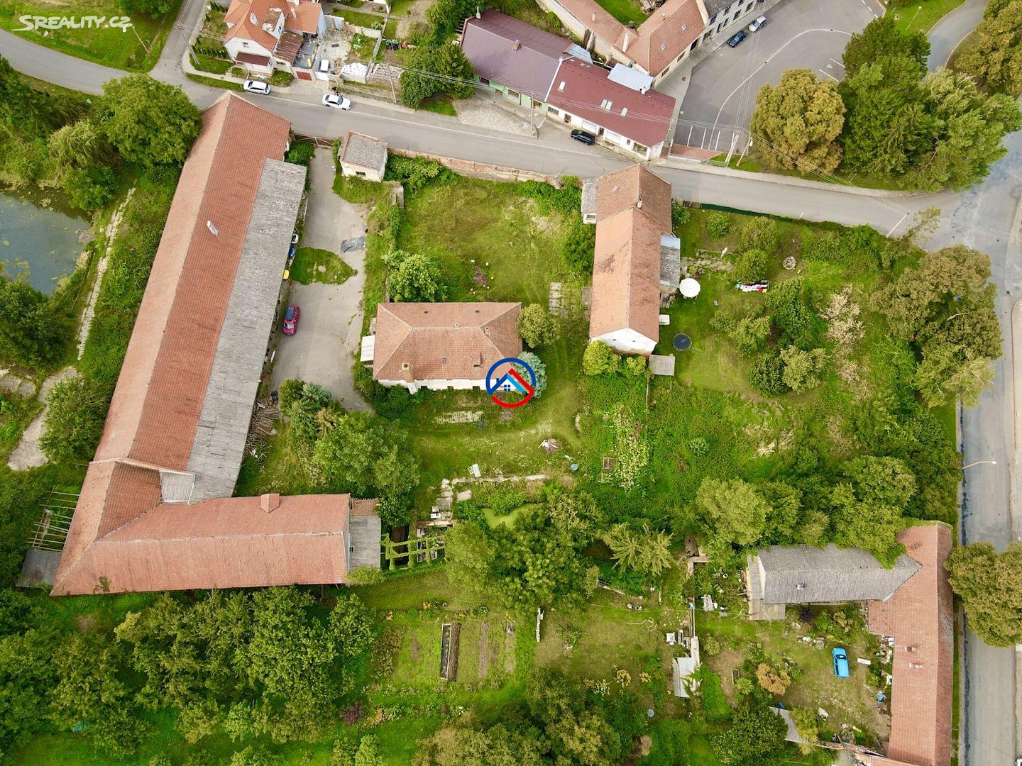 Prodej  rodinného domu 2 100 m², pozemek 6 014 m², Želeč, okres Prostějov