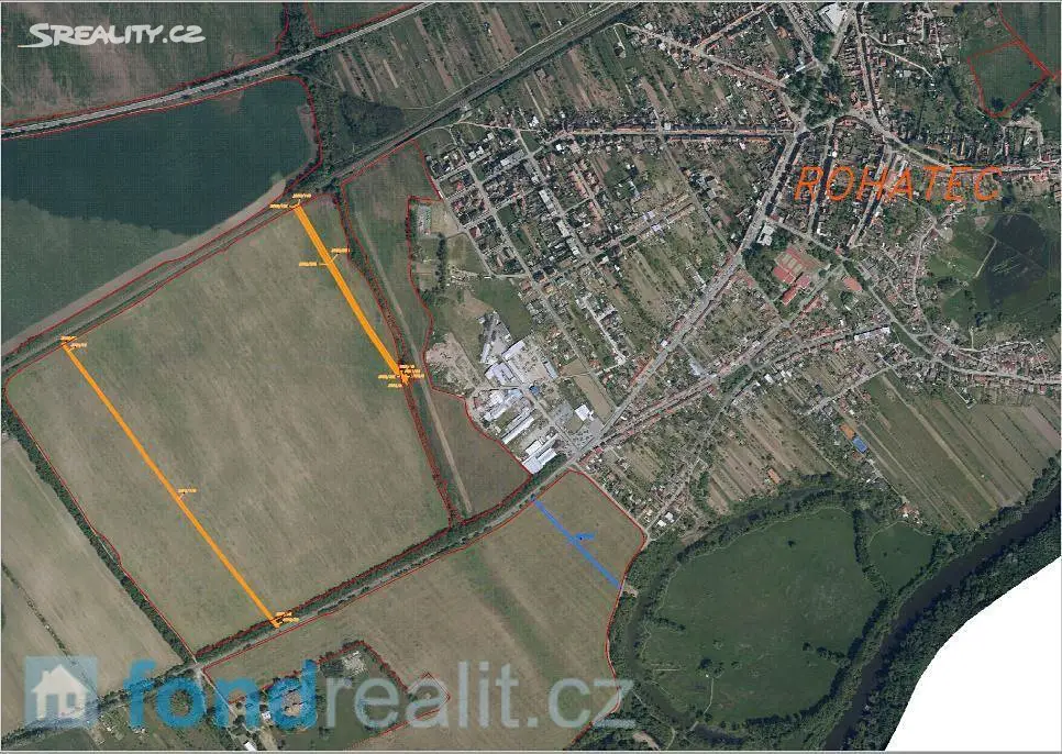 Prodej  pozemku 8 844 m², Rohatec, okres Hodonín