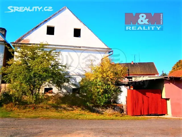 Prodej  rodinného domu 300 m², pozemek 1 018 m², Očihov, okres Louny