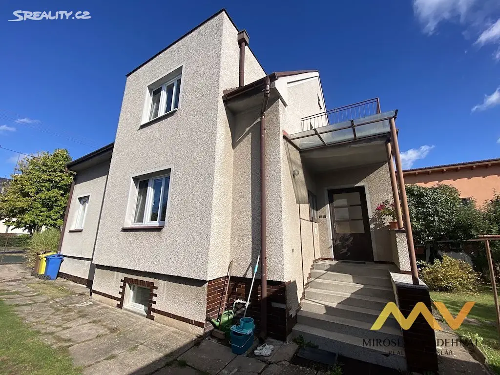Prodej  rodinného domu 200 m², pozemek 1 123 m², Pouchovská, Hradec Králové - Pouchov
