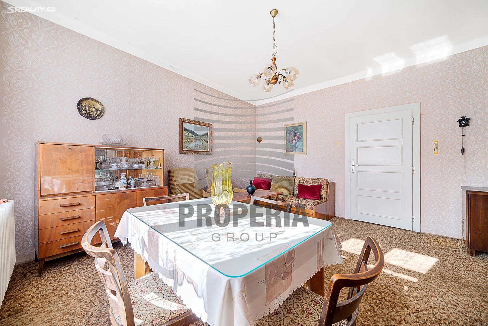 Prodej  vily 496 m², pozemek 3 517 m², náměstí Svobody, Vyškov - Dědice