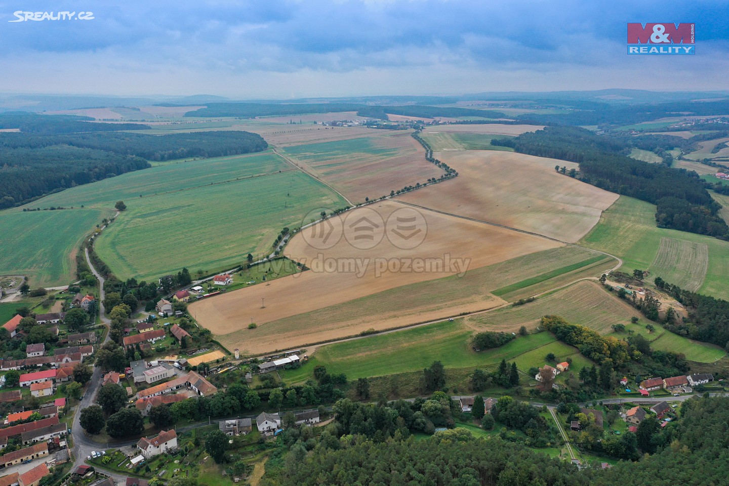 Prodej  stavebního pozemku 6 001 m², Hromnice, okres Plzeň-sever