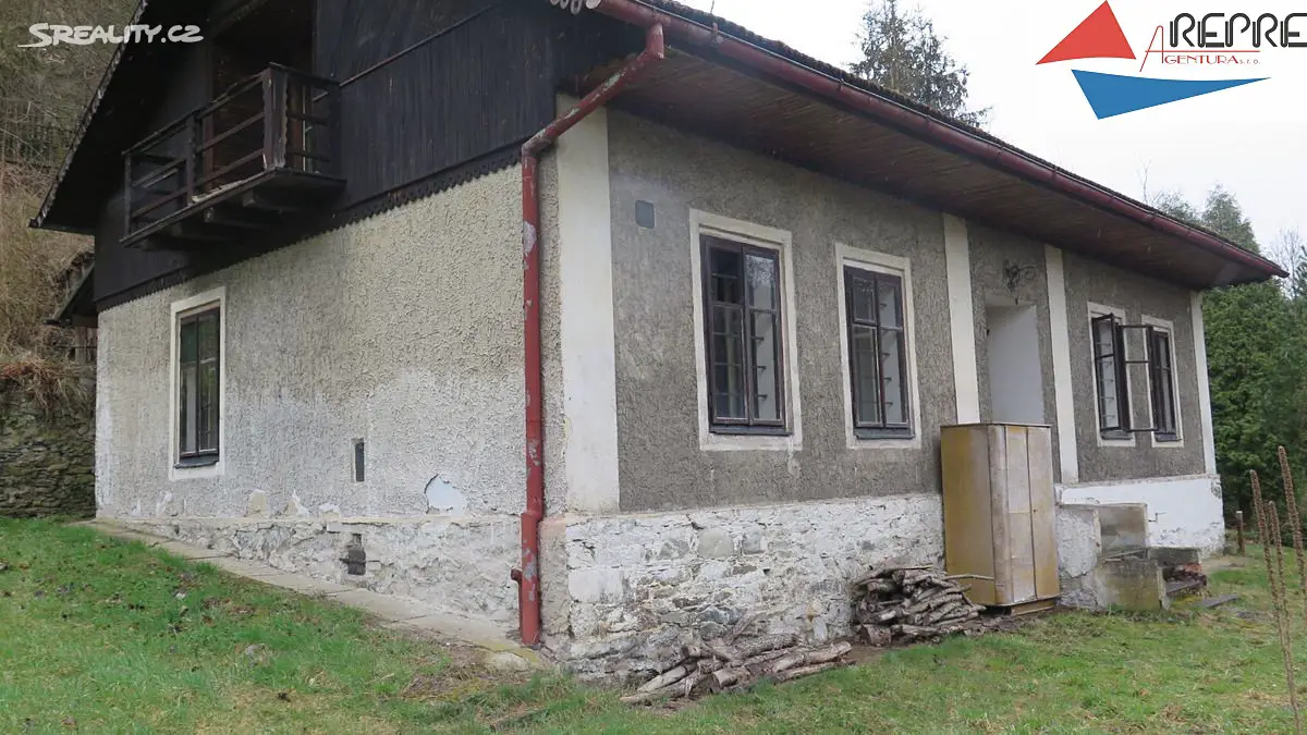 Prodej  rodinného domu 120 m², pozemek 1 900 m², Levín, okres Litoměřice