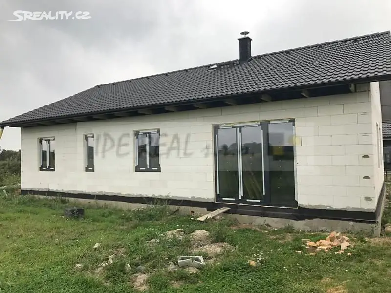 Prodej  rodinného domu 119 m², pozemek 1 437 m², Běrunice, okres Nymburk