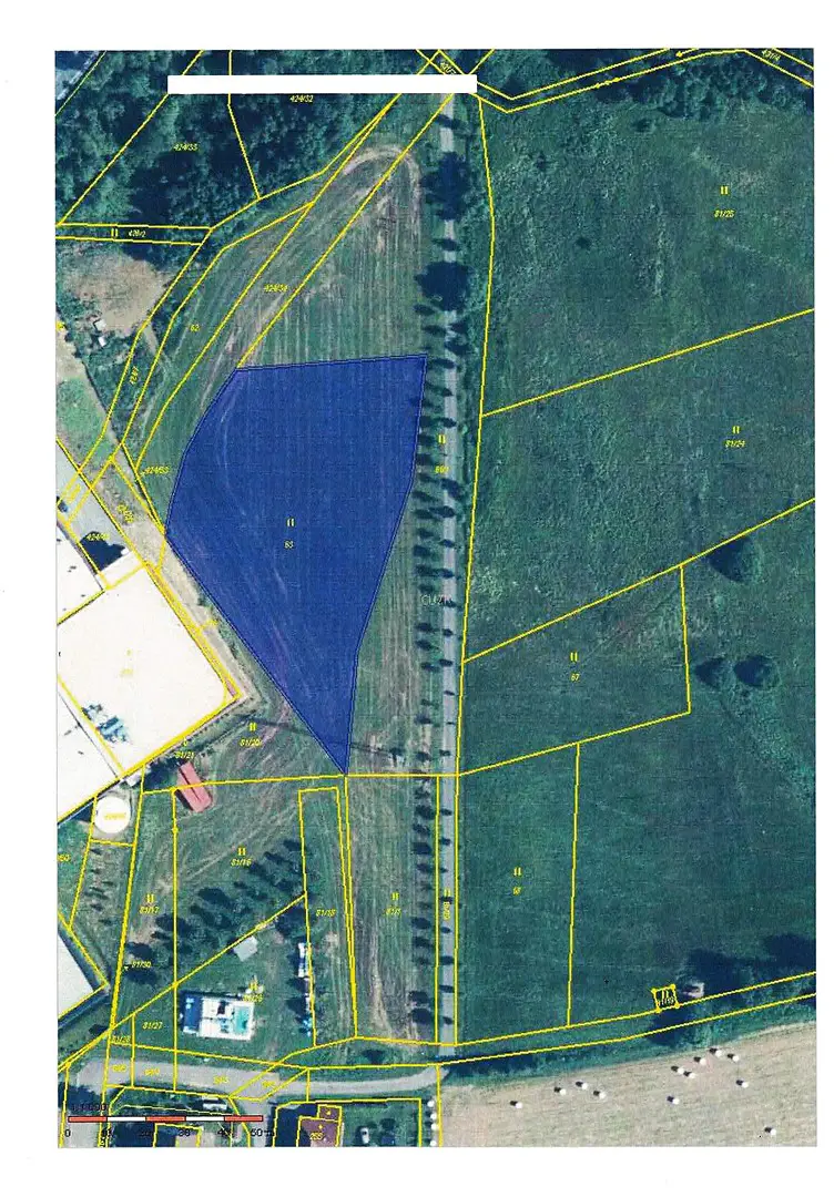 Prodej  komerčního pozemku 4 266 m², Komorovice, okres Pelhřimov