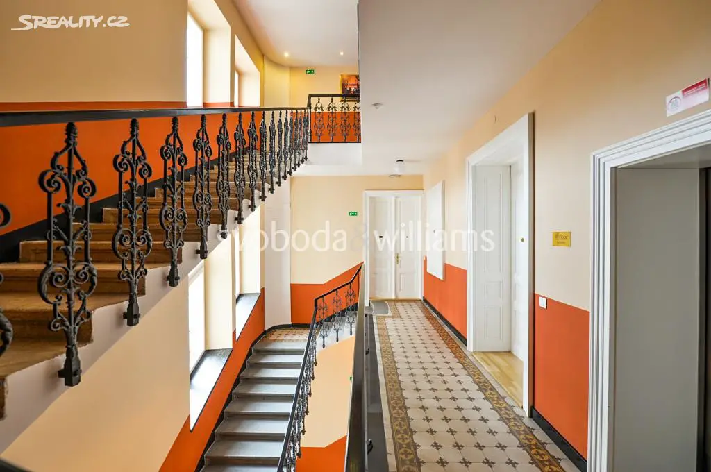 Pronájem bytu 2+kk 42 m², Resslova, Praha 2 - Nové Město