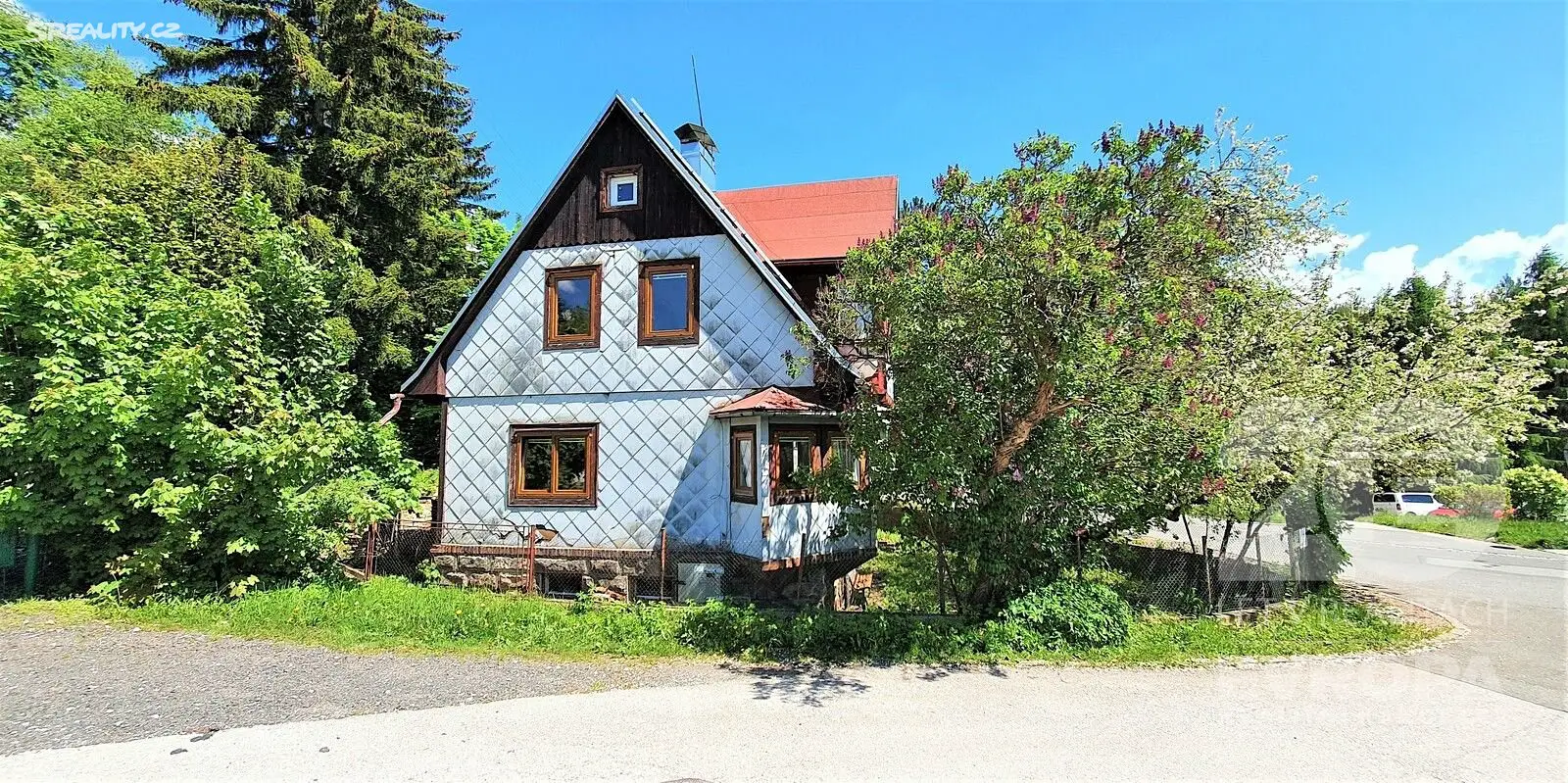 Prodej  rodinného domu 170 m², pozemek 460 m², Lomní, Trutnov - Dolní Předměstí