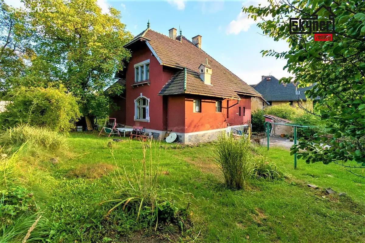 Prodej  vily 324 m², pozemek 935 m², Malátova, Ústí nad Labem - Severní Terasa