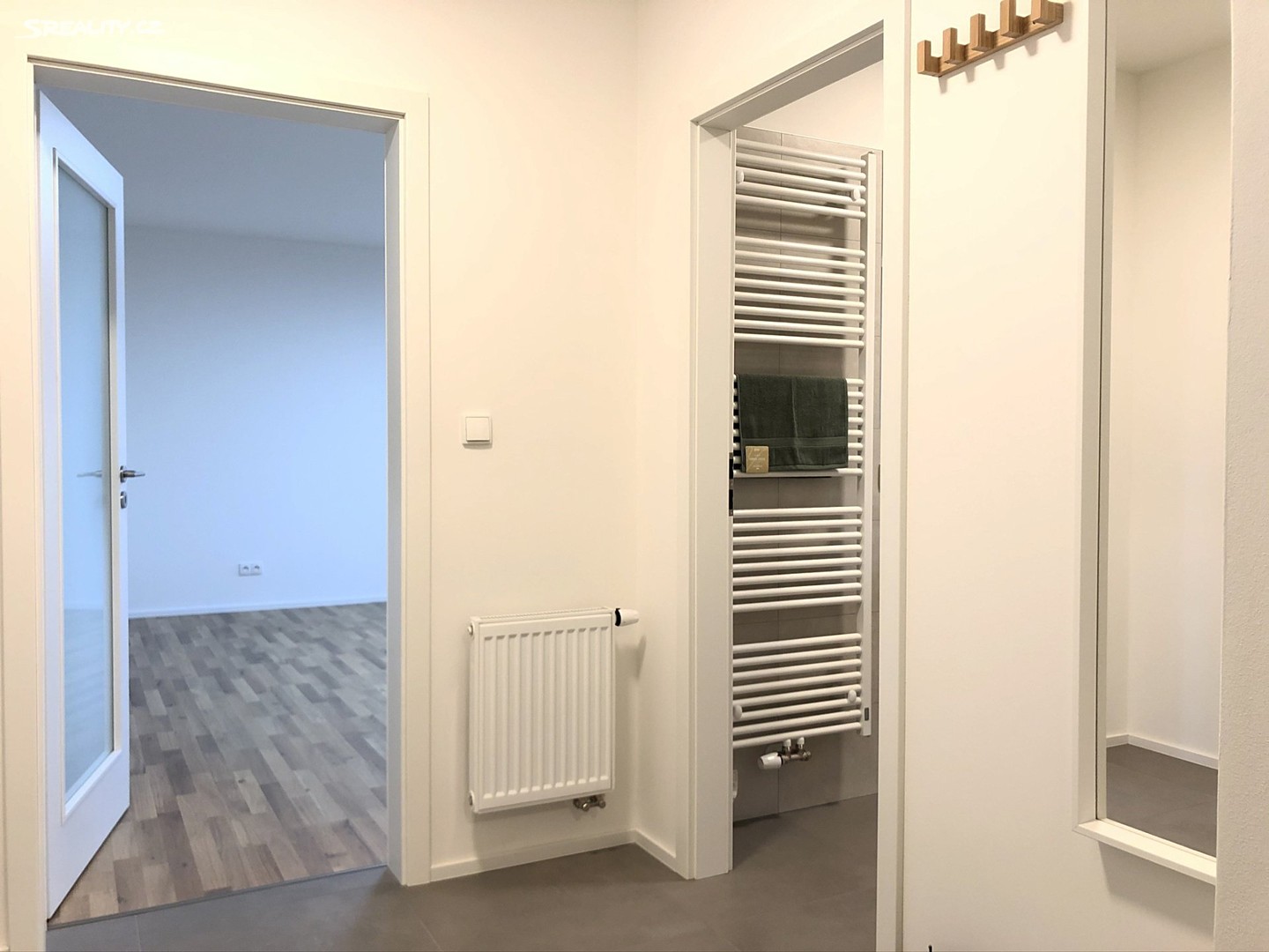 Pronájem bytu 1+kk 35 m², Chelčického, Hradec Králové - Pražské Předměstí