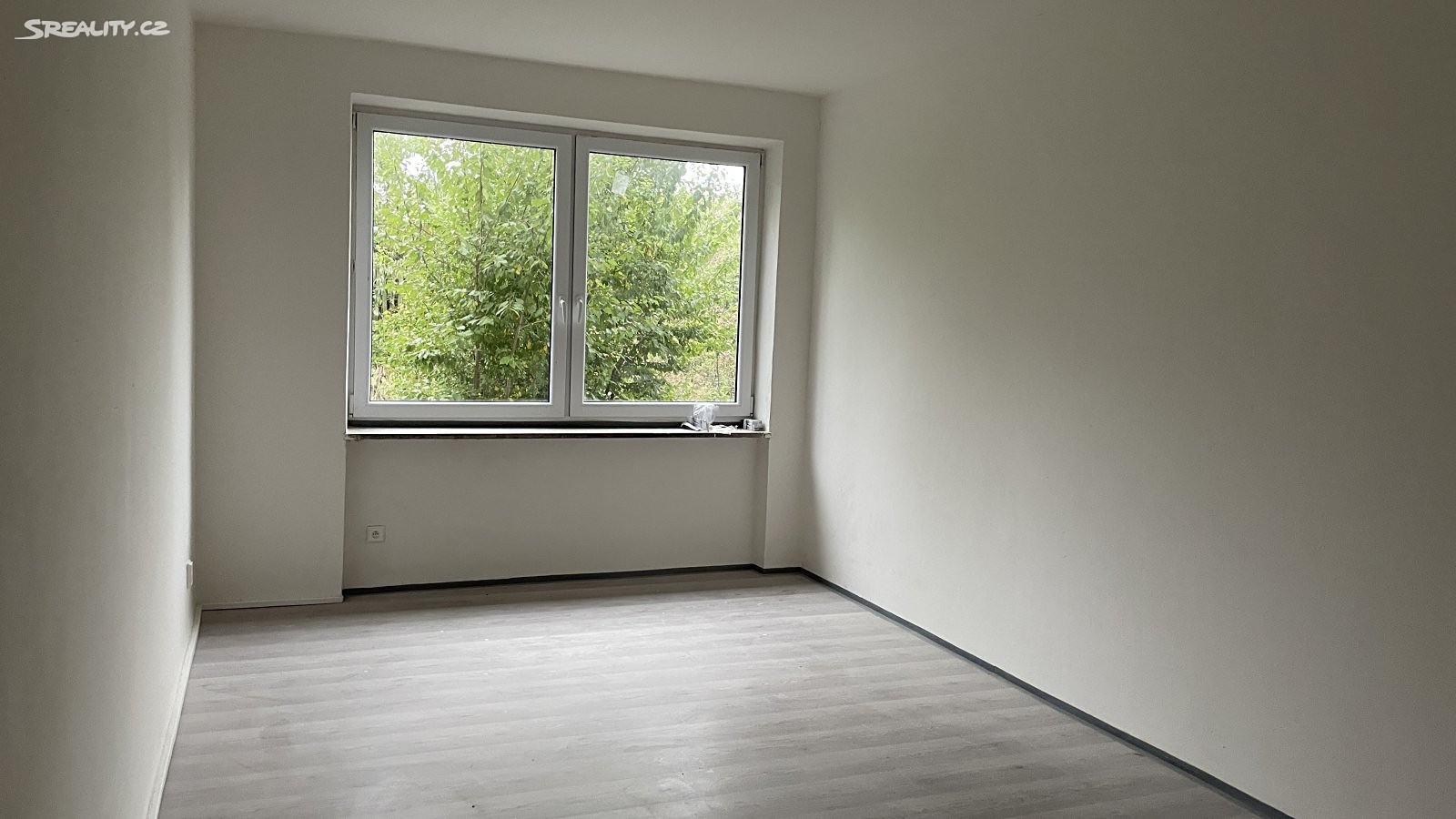Pronájem bytu 3+1 60 m², Nový dvůr, Kunovice