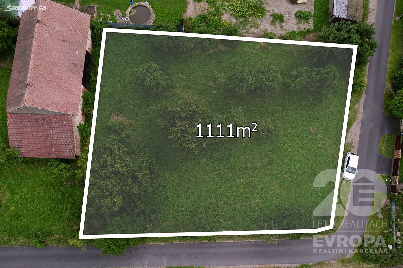 Prodej  stavebního pozemku 1 111 m², Bílé Podolí - Zaříčany, okres Kutná Hora