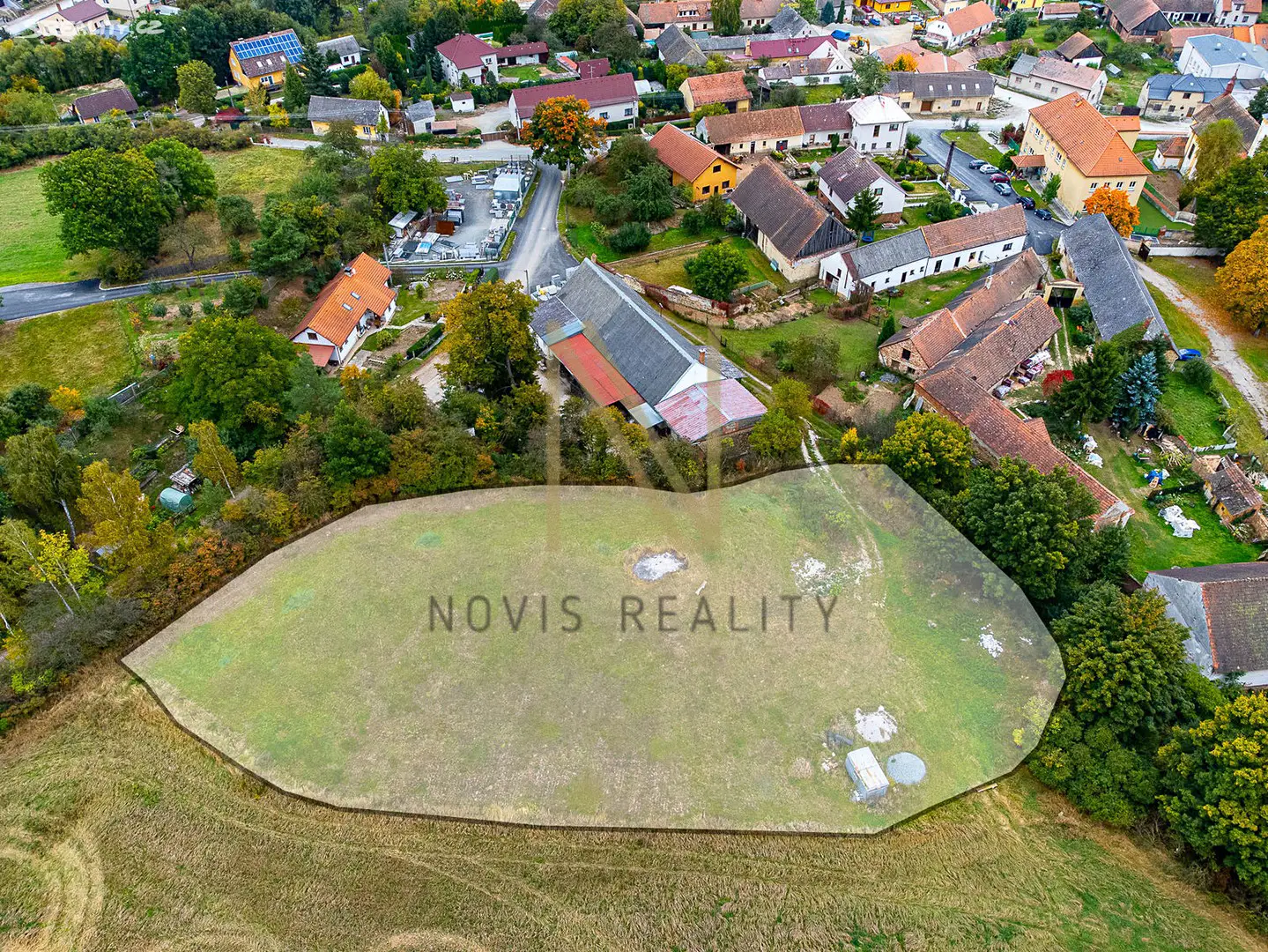Prodej  stavebního pozemku 3 622 m², Ledce, okres Plzeň-sever