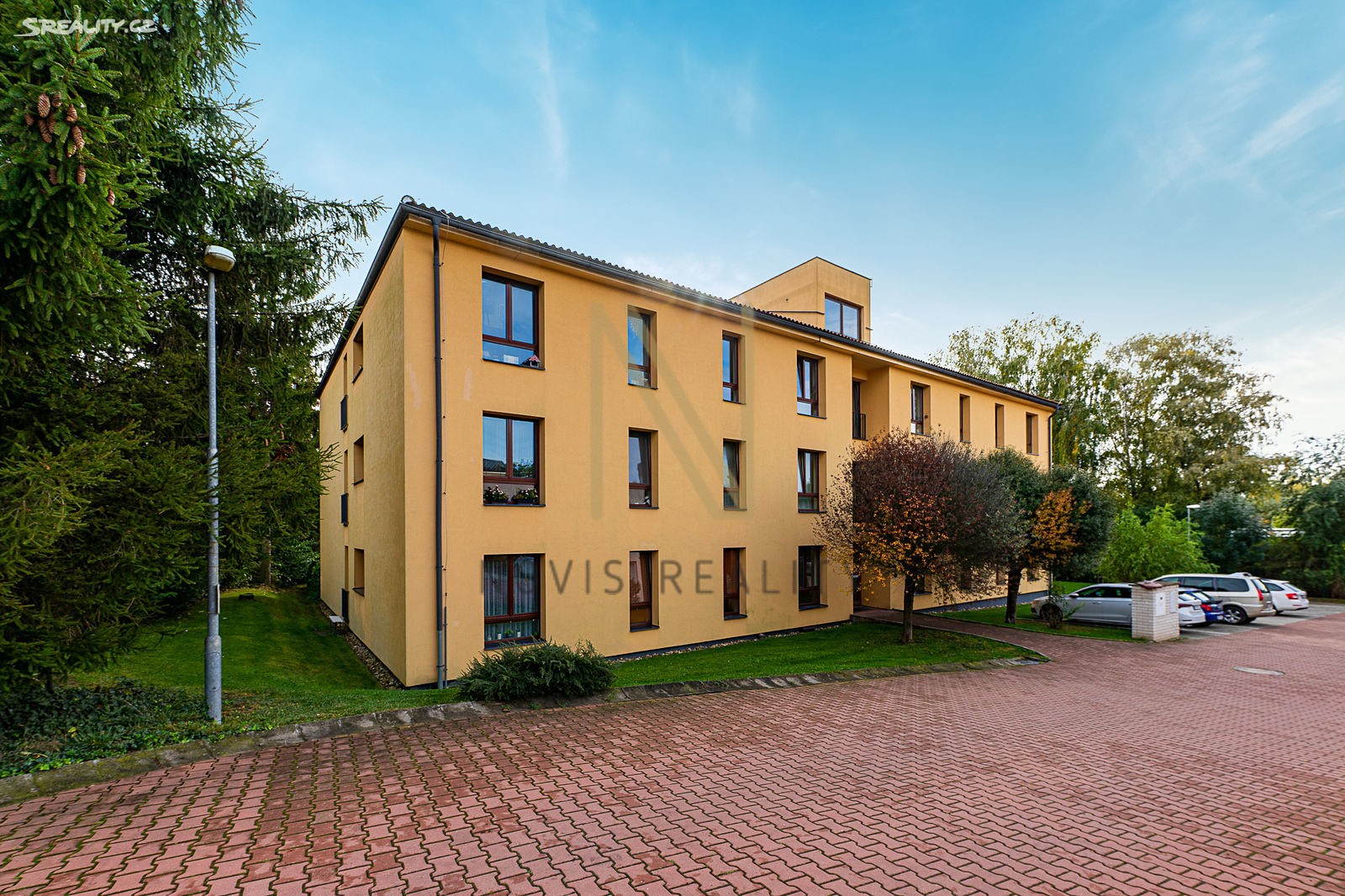 Prodej bytu atypické 58 m² (Mezonet), Čsl. armády, Hostivice