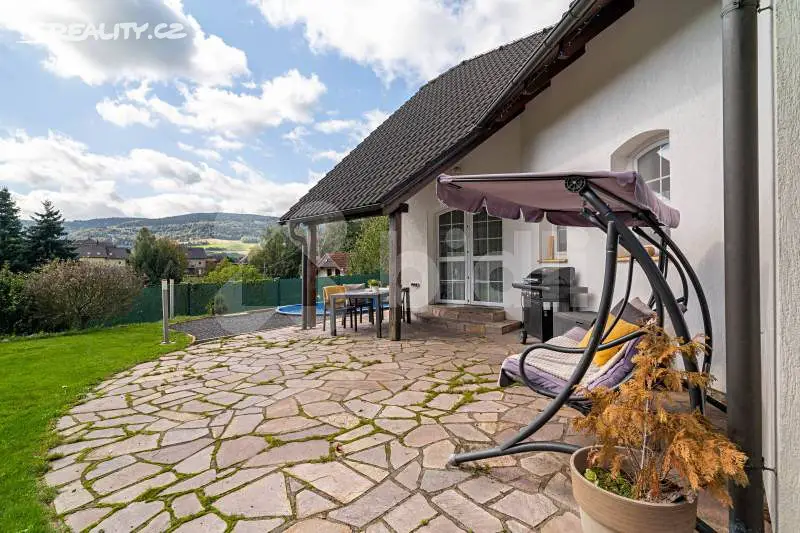 Prodej  rodinného domu 280 m², pozemek 1 634 m², Dlouhý Most, okres Liberec