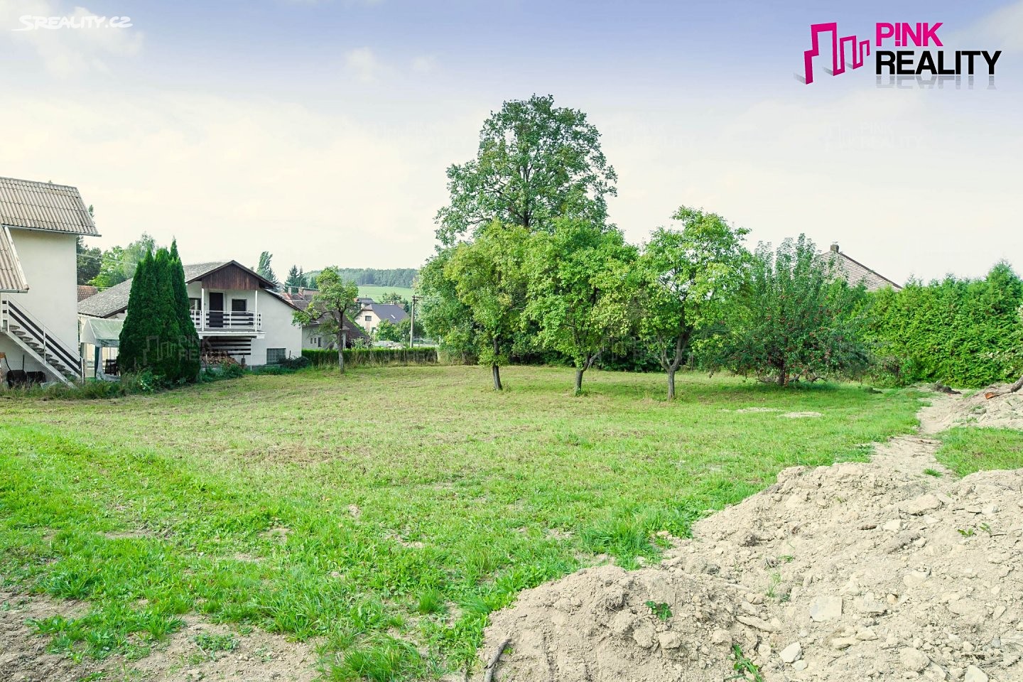 Prodej  stavebního pozemku 1 121 m², Rychnov nad Kněžnou - Dlouhá Ves, okres Rychnov nad Kněžnou