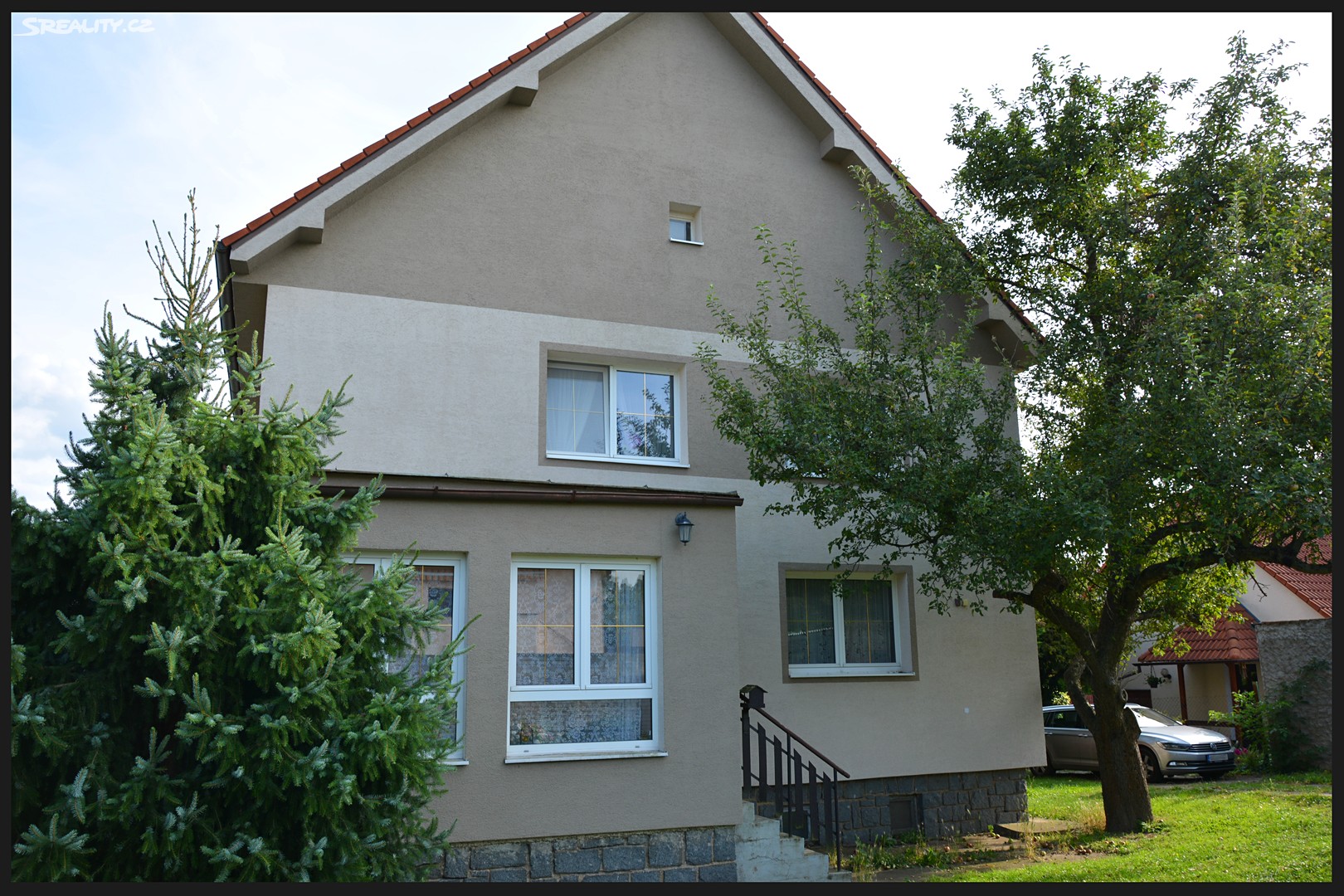 Prodej  rodinného domu 240 m², pozemek 668 m², Lebeděvova, Praha - Petrovice