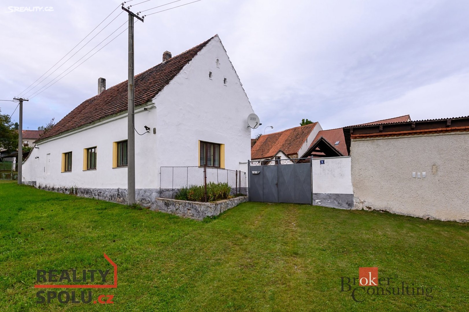 Prodej  zemědělské usedlosti 84 m², pozemek 1 279 m², Horažďovice - Třebomyslice, okres Klatovy