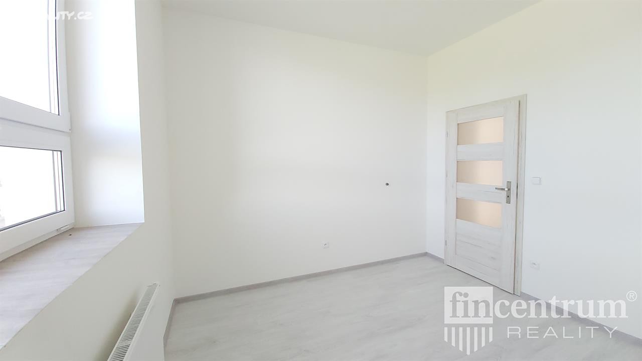 Prodej bytu 2+kk 39 m², Rozvojová zóna, Janovice nad Úhlavou