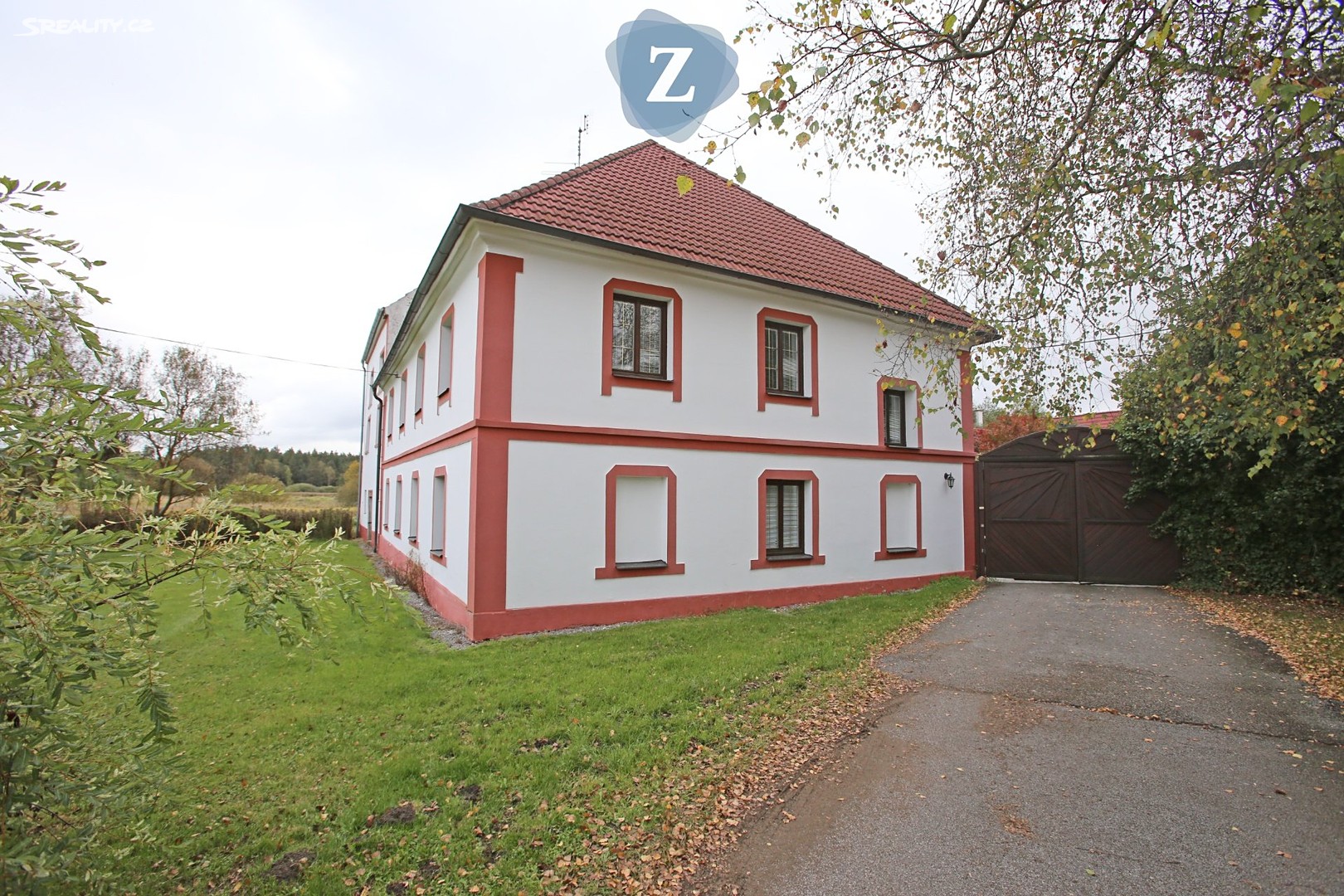 Prodej  rodinného domu 320 m², pozemek 19 354 m², Borovany - Třebeč, okres České Budějovice