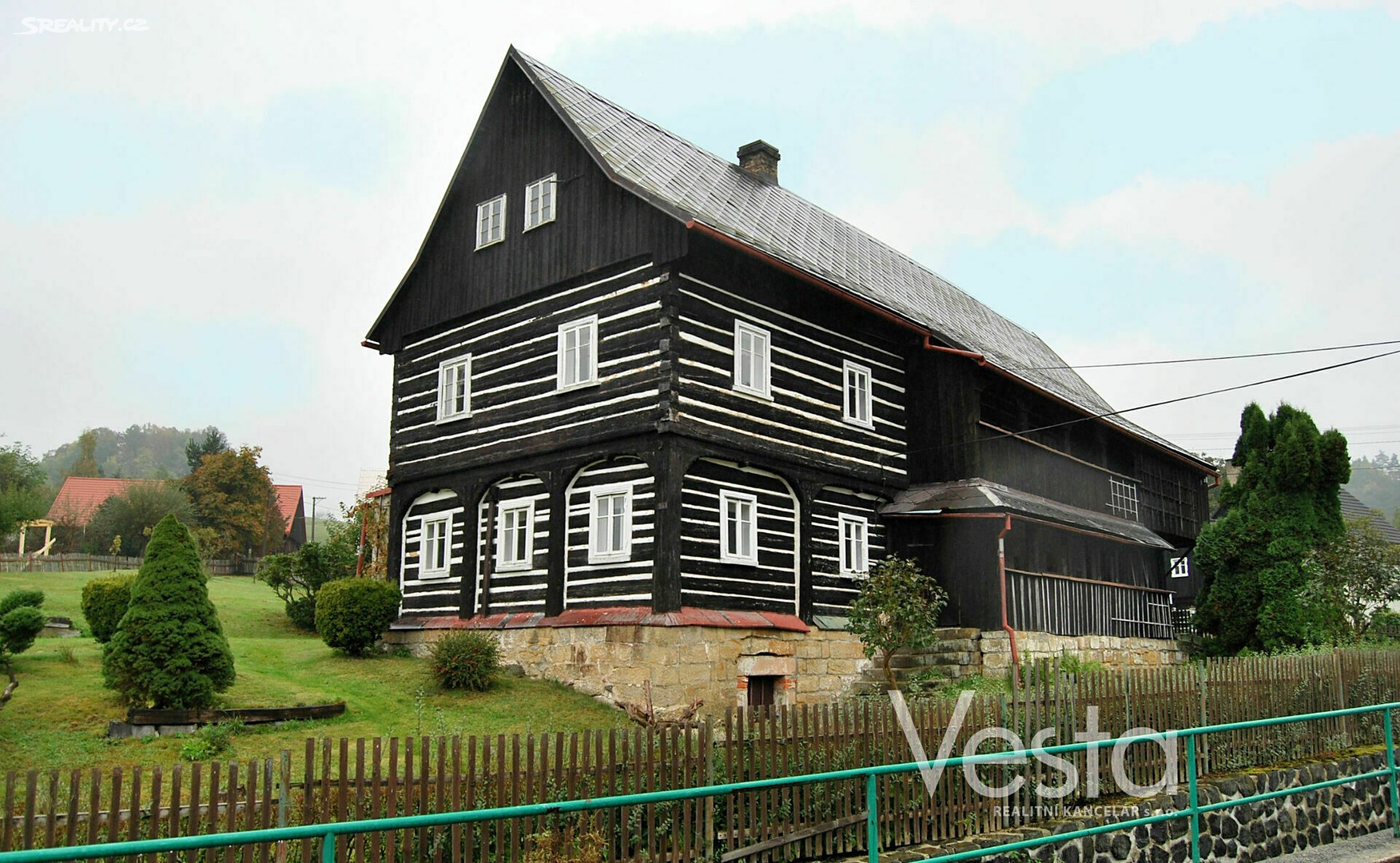 Prodej  rodinného domu 250 m², pozemek 1 850 m², Kunratice, okres Děčín