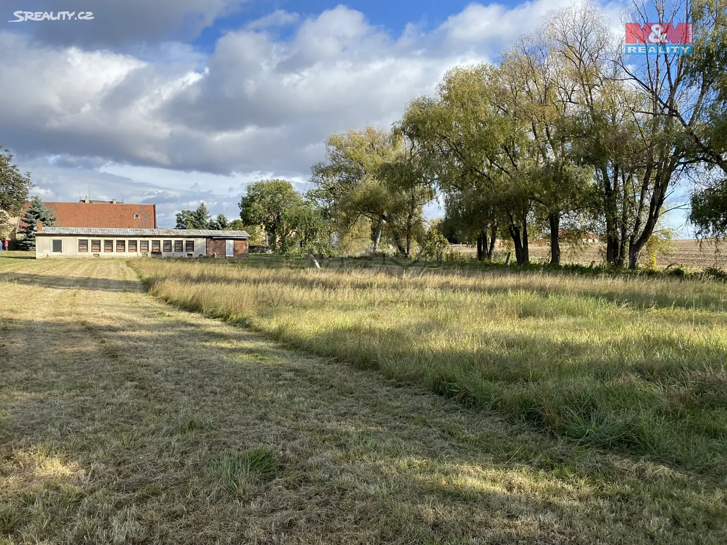 Prodej  stavebního pozemku 5 608 m², Veliká Ves - Nové Třebčice, okres Chomutov