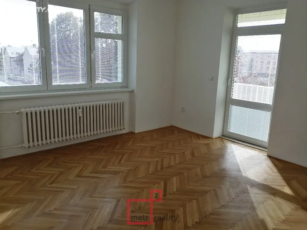Pronájem bytu 2+1 55 m², Helsinská, Olomouc - Neředín