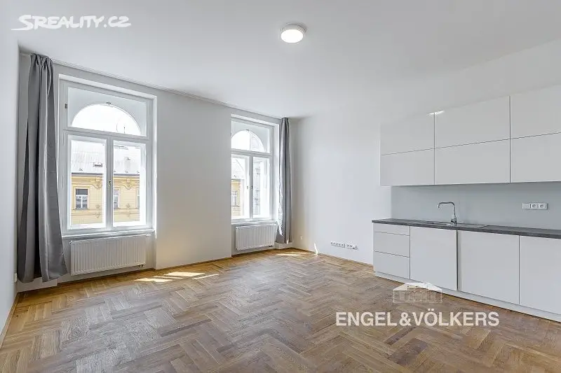 Pronájem bytu 3+kk 94 m², Vyšehradská, Praha 2 - Nové Město