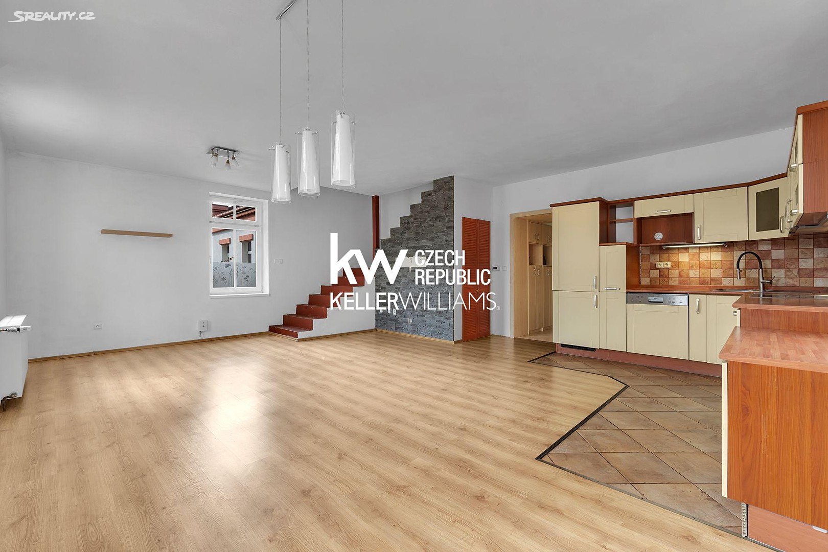 Prodej bytu 4+kk 134 m², Italská, Milovice - Mladá