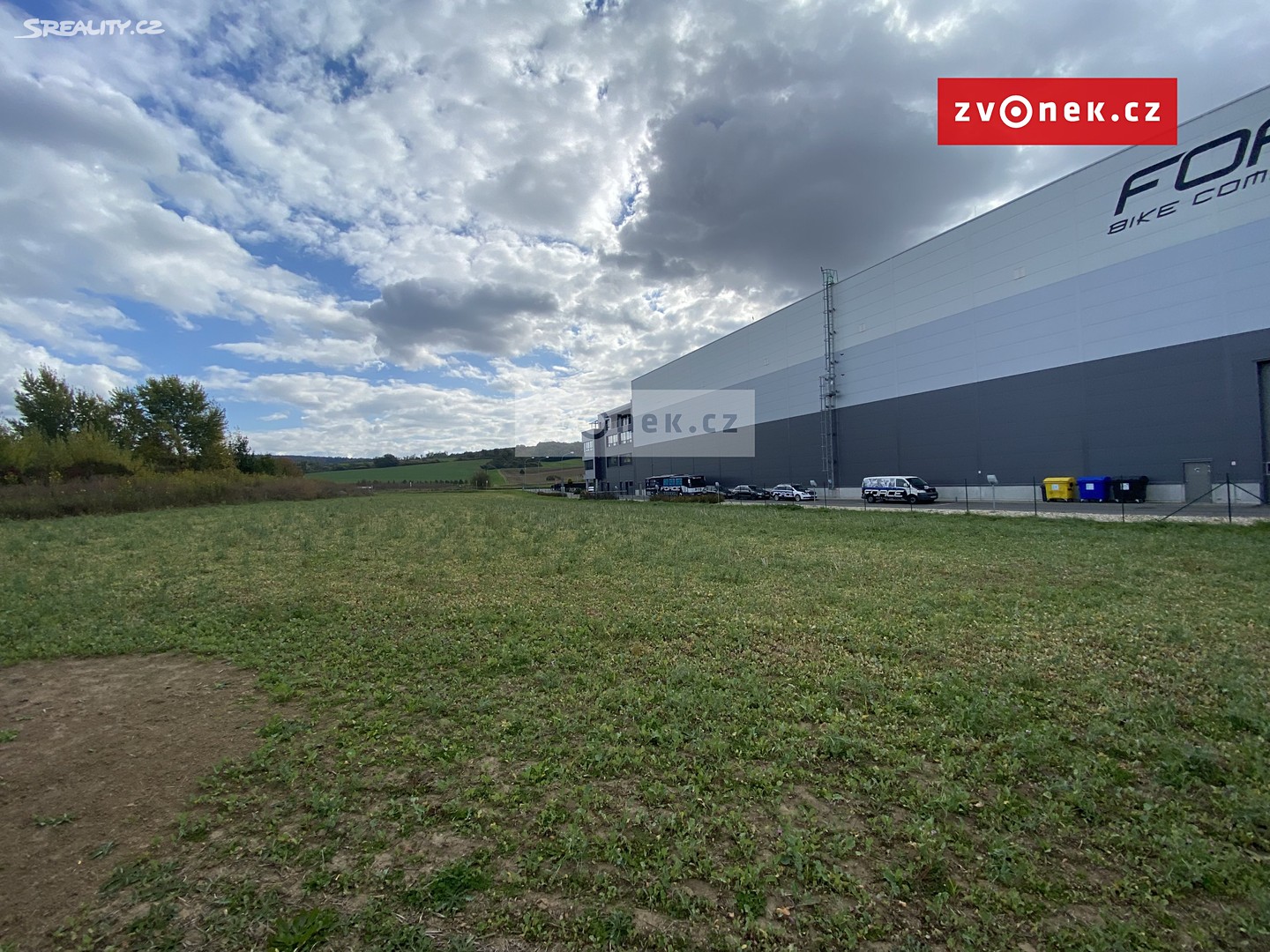 Prodej  komerčního pozemku 2 822 m², Otrokovice - Kvítkovice, okres Zlín