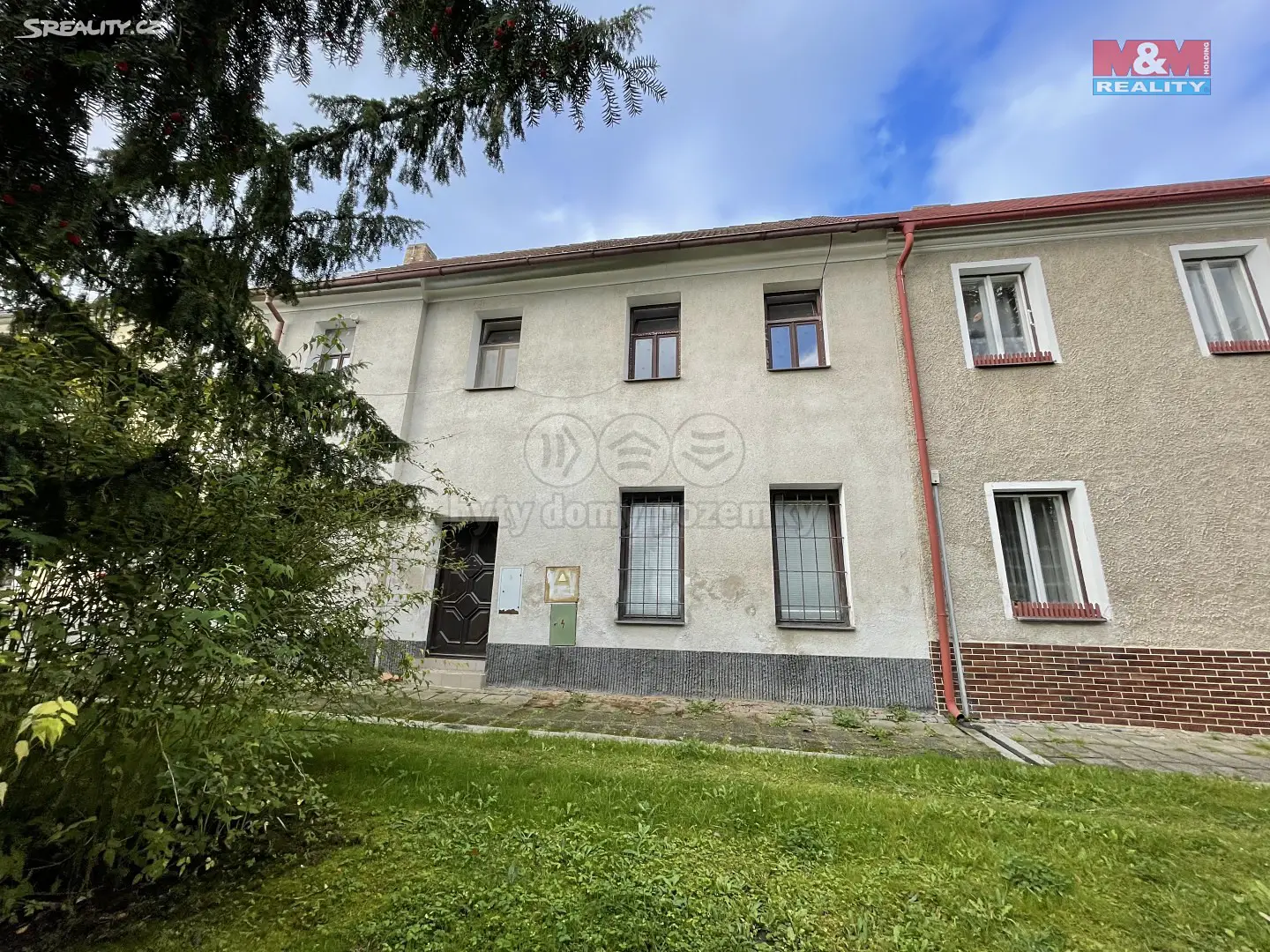 Prodej  rodinného domu 237 m², pozemek 237 m², Miličín, okres Benešov