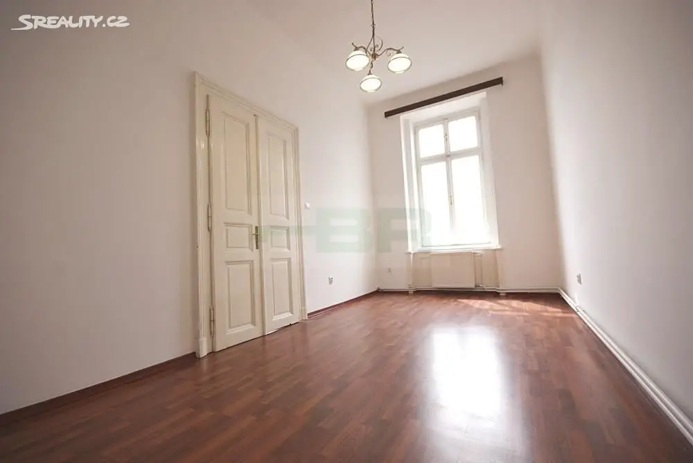 Pronájem bytu 3+1 98 m², Rašínovo nábřeží, Praha 2 - Nové Město